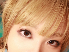 金髪ギャルなのに童貞に超優しい!可愛い容姿から想像もつかない剛毛マ●コに見た目と裏腹の性格で水着にエロコスで射精のお手伝いｗ 花音うらら　サンプル画像08